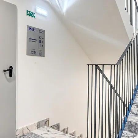 Bse15 3h, A In Madeira * Funchal (Madeira)