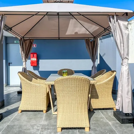 Bse15 3h, A In Madeira